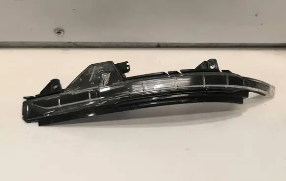 Audi A7 S7 4G Mirror indicator light 4G8949101