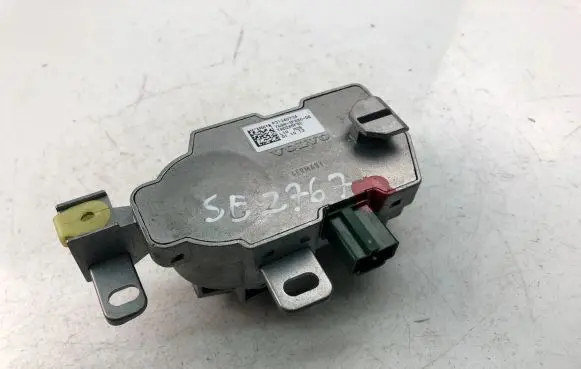 Volvo V70 Steering wheel lock P31340734