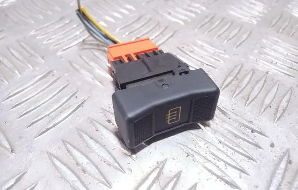 Renault 19 Windscreen/window heater switch