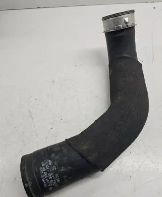 Mercedes-Benz R W251 Intercooler hose/pipe A2515280082