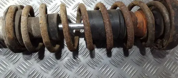 BMW 5 E39 Rear coil spring