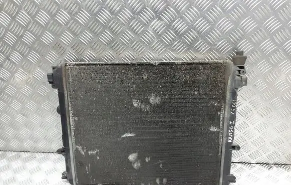 Renault Kangoo I Coolant radiator 8200343476