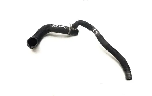 Maserati Ghibli Engine coolant pipe/hose 