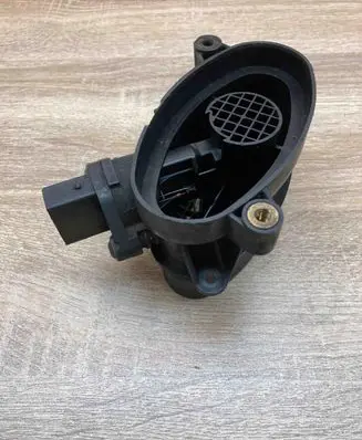 BMW 3 E46 Mass air flow meter 7787076 0928400468
