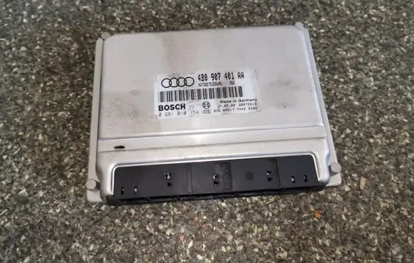 Audi A6 S6 C5 4B Engine control unit/module 4B0907401AA 0281010154