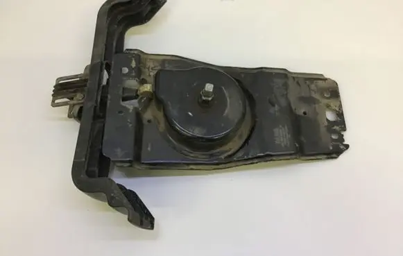 Chrysler Grand Voyager V Spare wheel mounting bracket 4535973