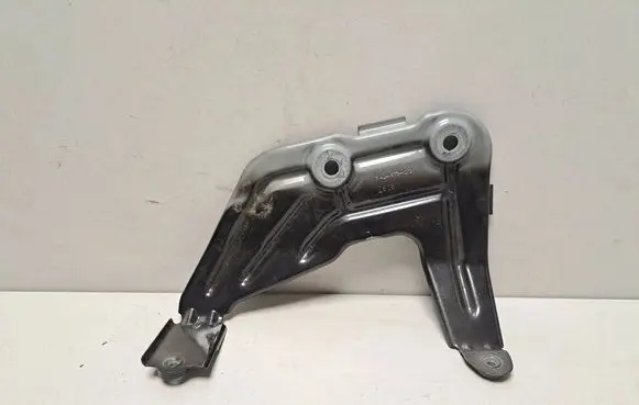 BMW X4 G02 Fender mounting bracket 7424678