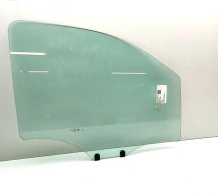 Opel Vivaro Front door window glass four-door 9808077580