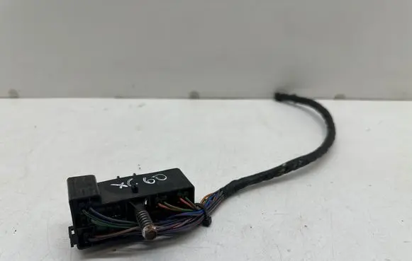 Volvo XC60 Seat wiring loom 112417861 11241785