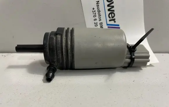 BMW 5 E60 E61 Windscreen/windshield washer pump 6934159