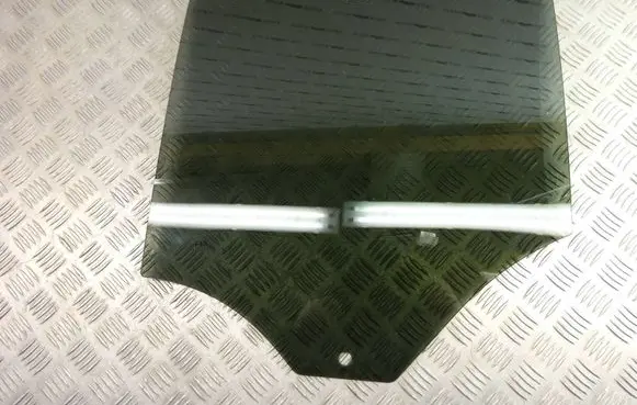 BMW X1 F48 F49 Rear door window glass 43R011004