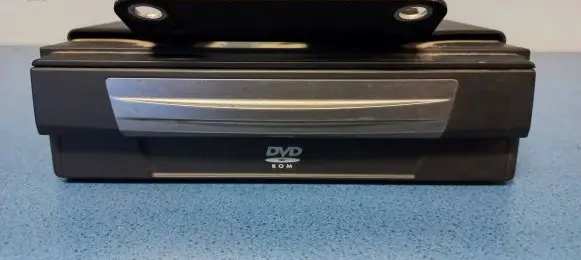 CD/DVD changer