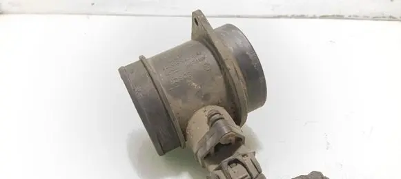 Volvo V70 Mass air flow meter 0280218108