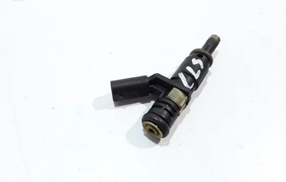 Mercedes-Benz CLS C219 Fuel injector A2720780249
