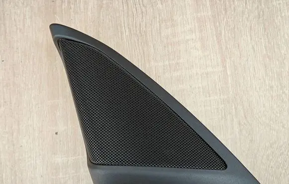 BMW 5 G30 G31 G38 Front door speaker cover trim 7409155