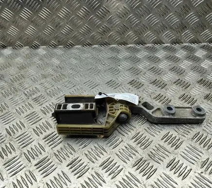 Volvo V60 Engine mount bracket 31480554