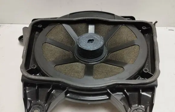 Audi A8 S8 D4 4H Parcel shelf speaker 4H0035481A 3168800020 617061001