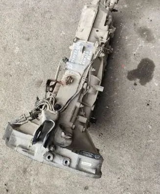 Subaru Forester SF Manual 5 speed gearbox SRTY755XS2