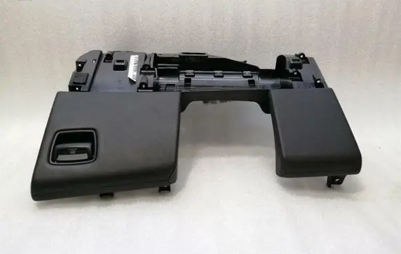 Porsche Panamera (970) Dashboard lower bottom trim panel 97055220204