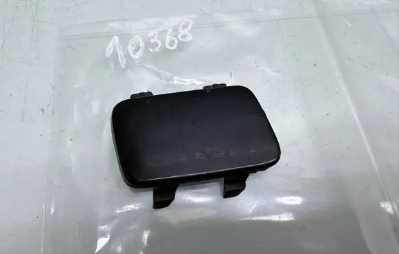 BMW 1 E81 E87 Front tow hook cap/cover 7166581