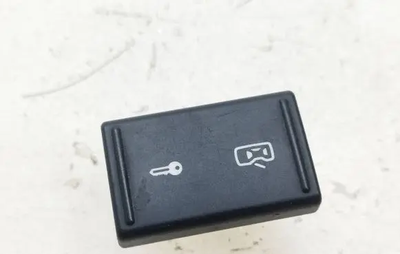 Skoda Roomster (5J) Central locking switch button 5J0962125