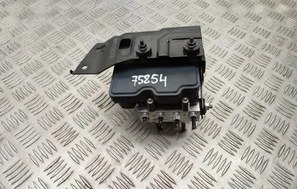 Renault Kadjar ABS Pump 476608240R