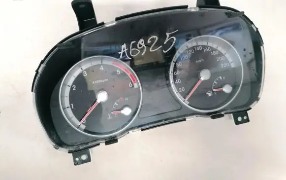 Hyundai Accent Speedometer (instrument cluster) 940031e612 94003-1e612