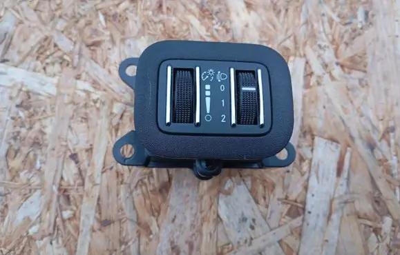 Fiat Freemont Headlight level height control switch 68072007 68072007AC 10023765