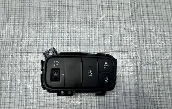 Hyundai Bayon Fog light switch 93700Q0AB0