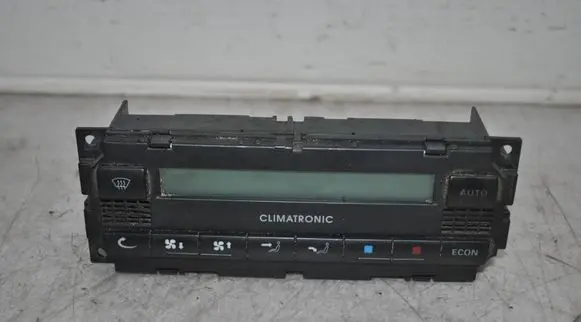 Skoda Superb B5 (3U) Climate control/heater control trim 