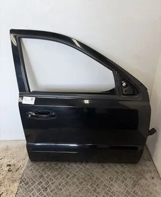 KIA Sorento Front door 