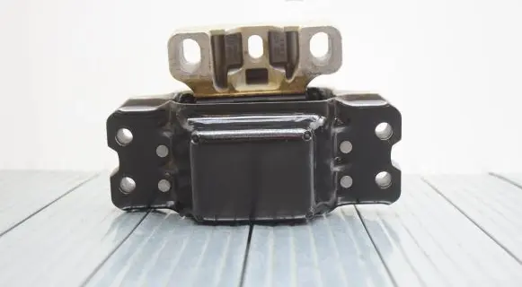 Volkswagen Caddy Gearbox mount 1K0199555