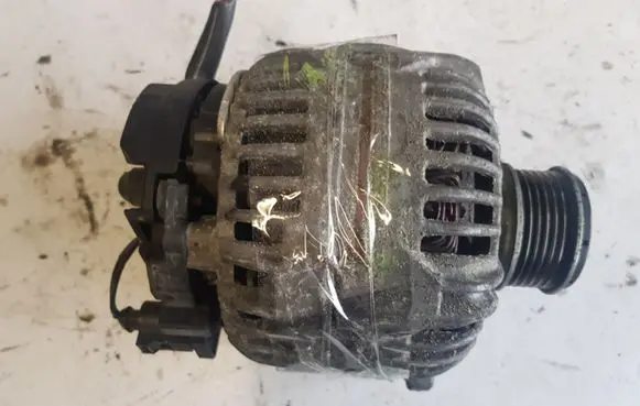 Seat Altea XL Generator/alternator 06F903023F