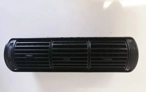 Audi A4 S4 B5 8D Dash center air vent grill 8d0820951