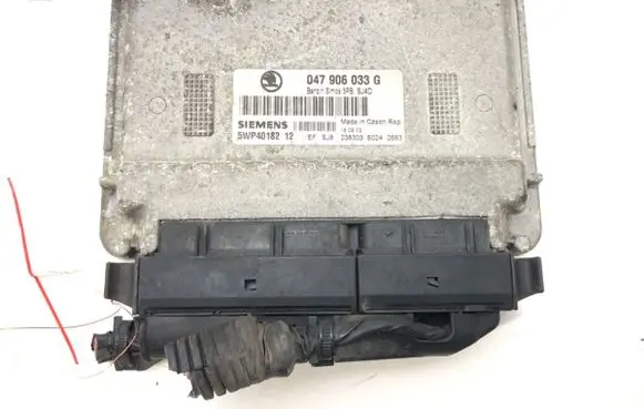 Skoda Fabia Mk1 (6Y) Engine control unit/module ECU 047906033G