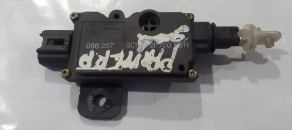 Nissan Primera Central locking motor 905502f7005dr 086297