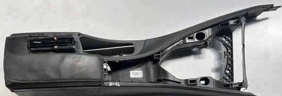 BMW 3 E90 E91 Center console 116231102 116231127