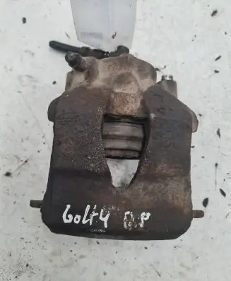 Volkswagen Golf IV Front brake caliper