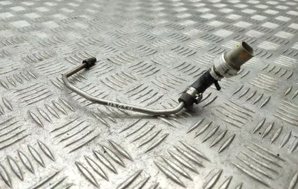 Fuel pressure sensor