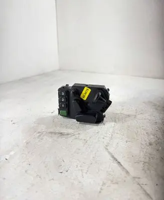 Mercedes-Benz E W210 Seat control switch 2108208910 03463100