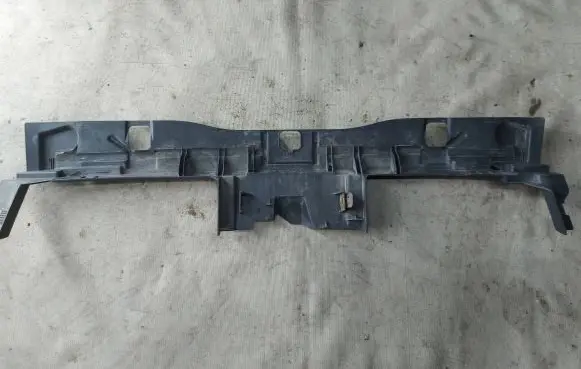 Radiator trim