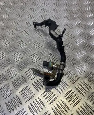 Mercedes-Benz E W212 Fuel line/pipe/hose A6420700277