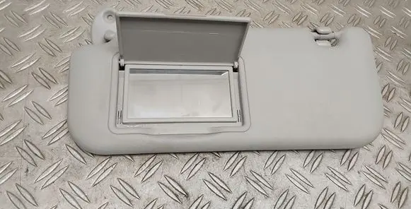 Toyota Yaris Sun visor 