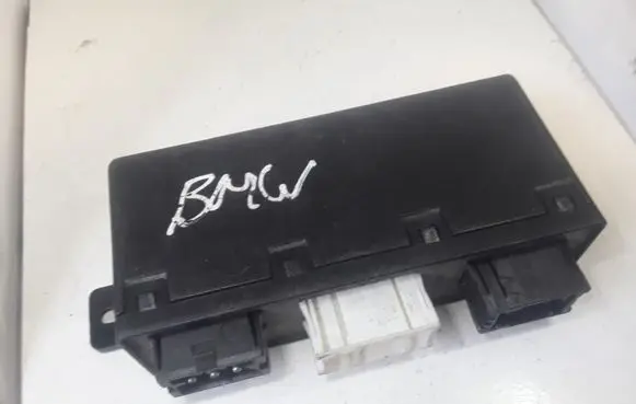 BMW 5 E39 Comfort/convenience module 613569042549 689667 FT110300