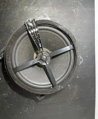 Volvo S60 Parcel shelf speaker 9472300 CDV5A 04W45