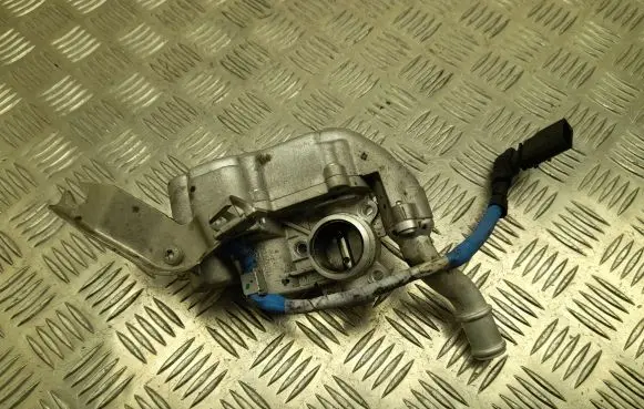 Volkswagen Crafter EGR valve 03N131501E