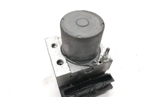Toyota Avensis T270 ABS Pump 4454005070