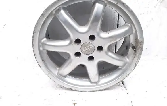 R18 alloy rim