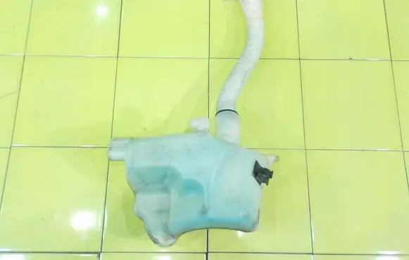 Citroen C4 Grand Picasso Windshield washer fluid reservoir/tank 967156838