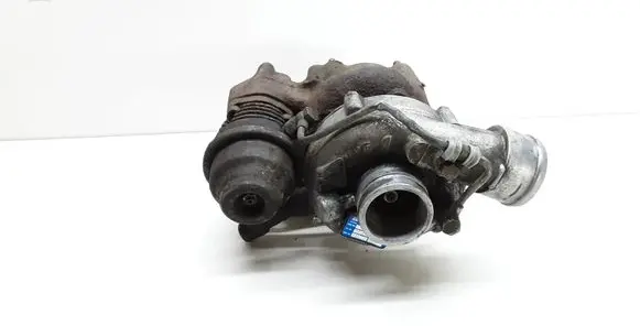 Volkswagen Golf III Turbo 028145703E 924353242